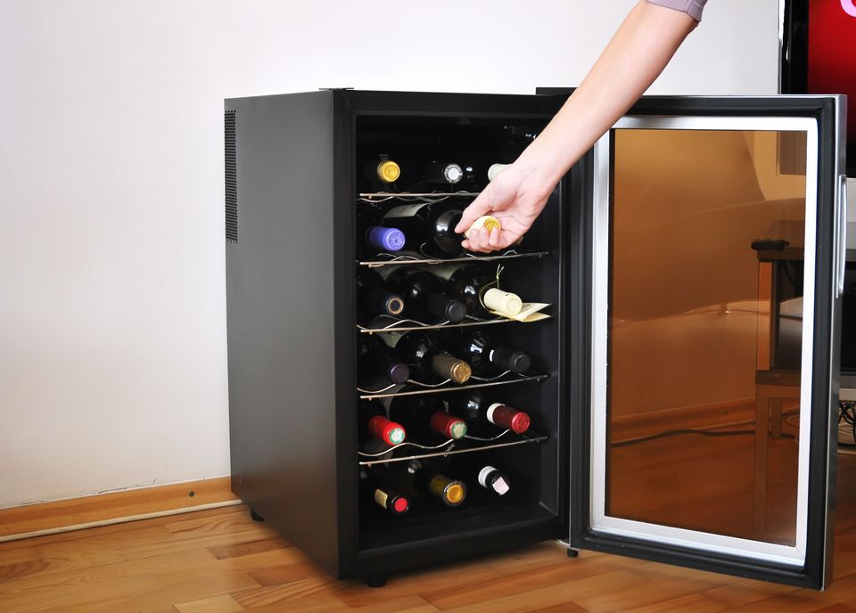 A Guide to Wine Coolers for Your Home Kitchen